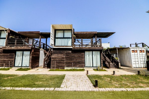 Explore Unforgettable Charles Dickens Literary Tours in the UK: Dive Into the Life and Masterpieces of a Literary Giant